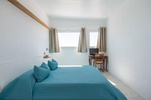 1 bedroom, desk, iron/ironing board, free WiFi