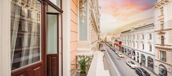 RigaApartment E22, Self Check-in Aparthotel, near Old Town