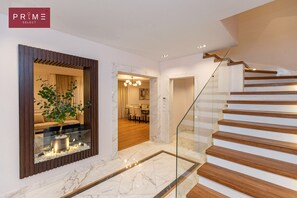 Toetasjesleilighet, 2 soverom | Oppholdsområde