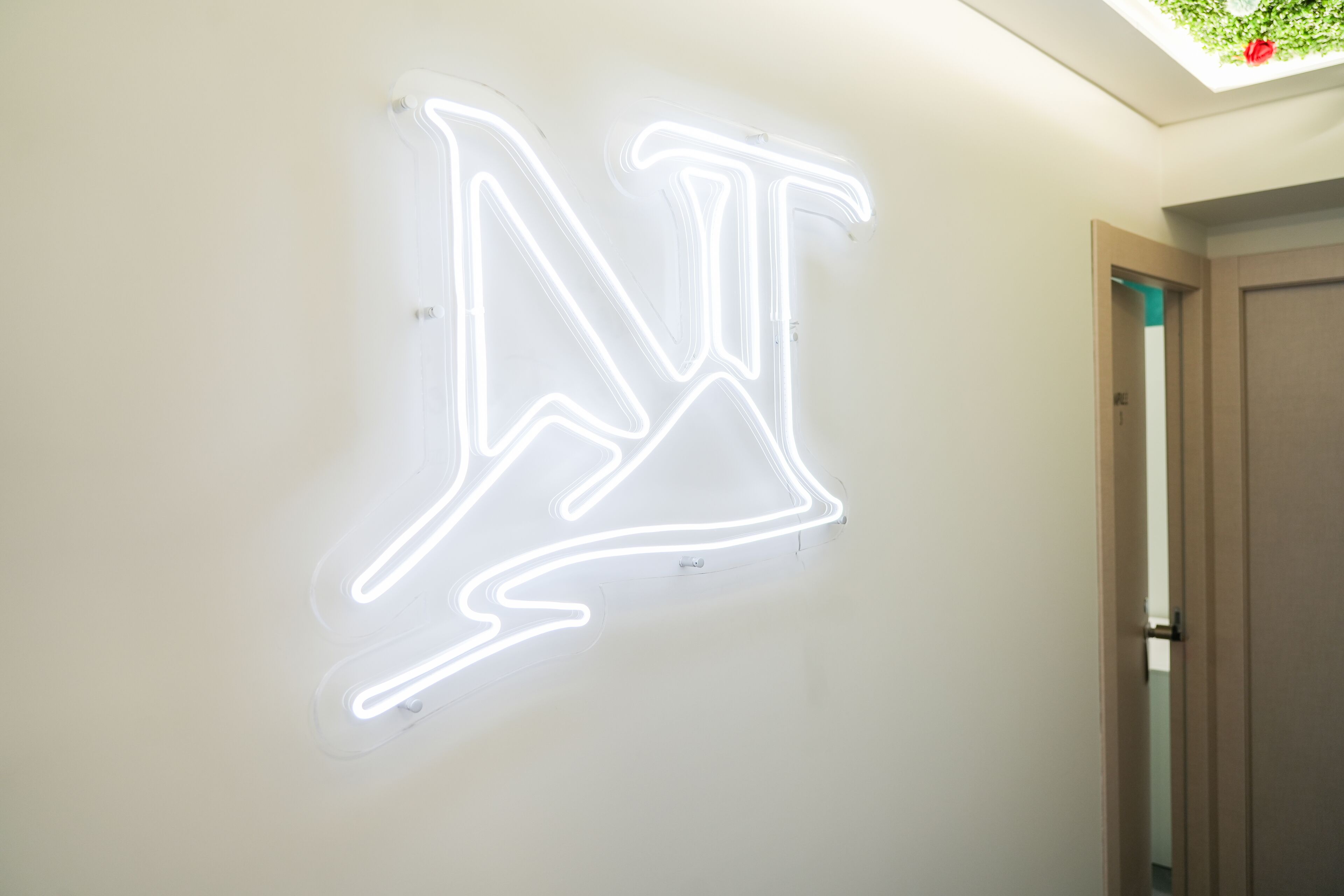 Photo - Napolitano Rooms - CENTRAL STATION