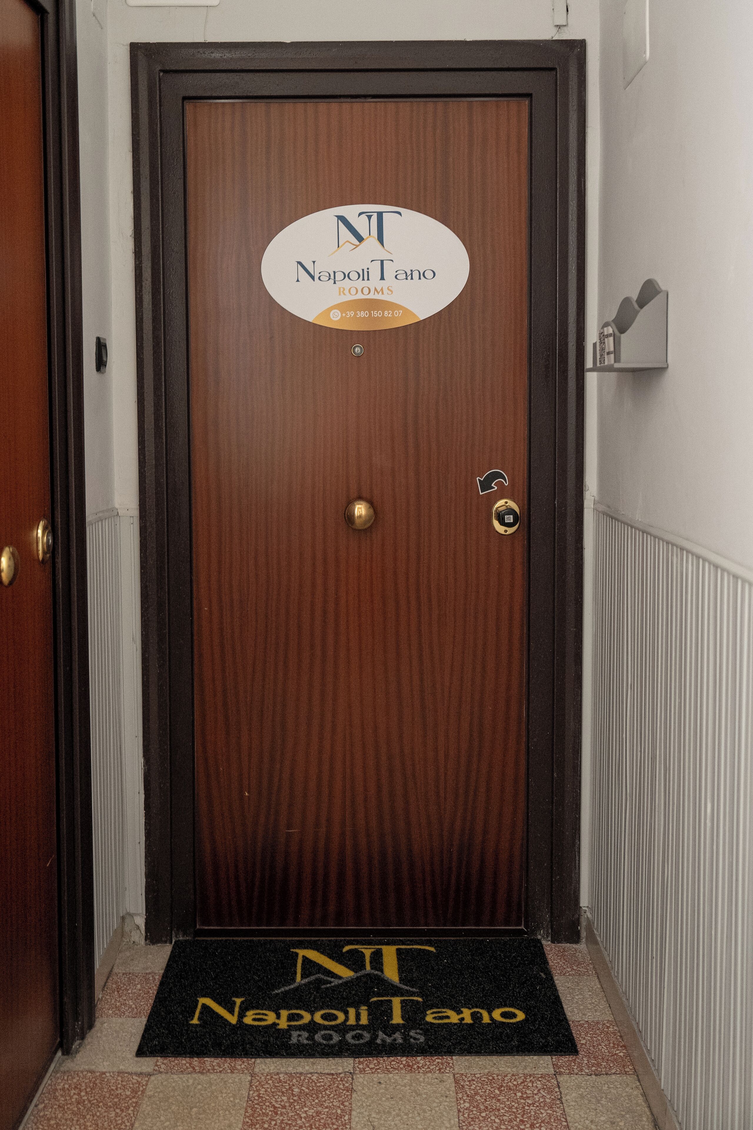 Photo - Napolitano Rooms - CENTRAL STATION