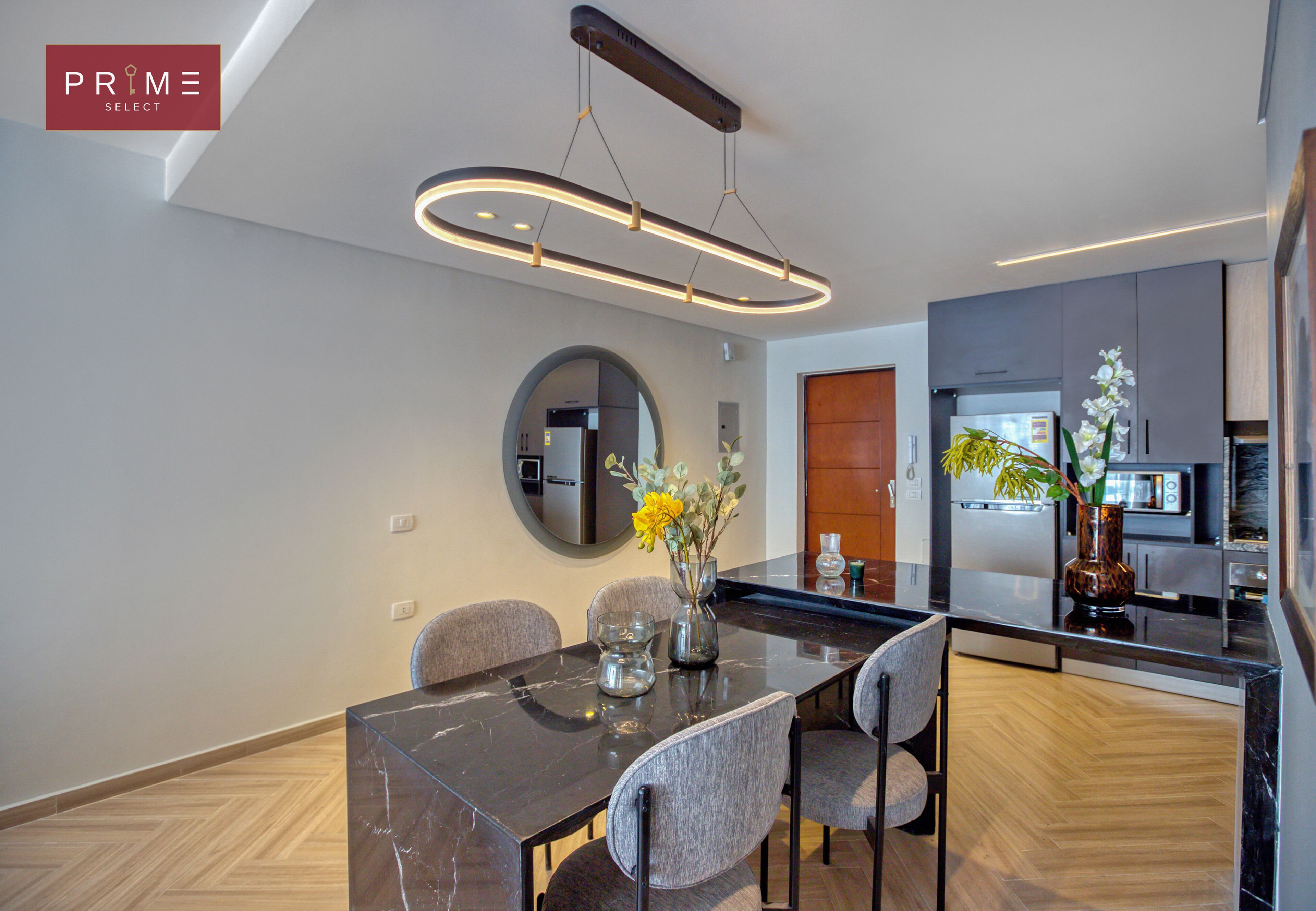Apartamento superior, 2 quartos | Área de estar