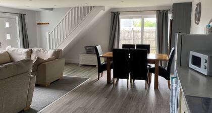 Cosy Cotswold Coachhouse - Rural and quiet