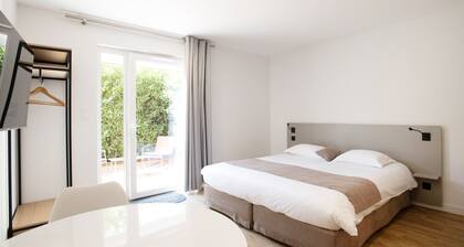 Logis les Cepages-Restaurant le Raisin