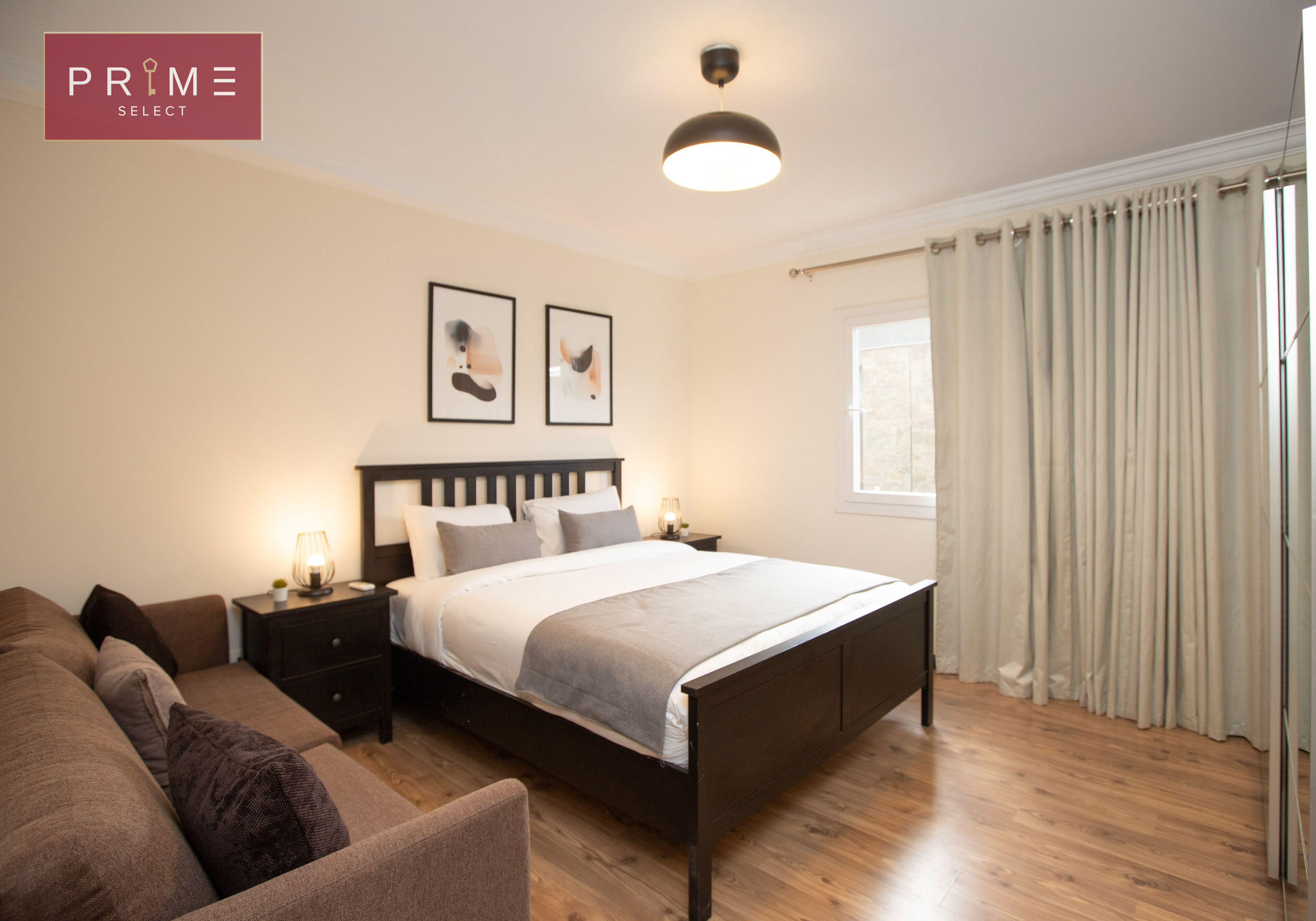 2 عدّة غرف نوم وخزنة داخل الغرفة ومكواة/لوح كي وواي فاي مجانًا