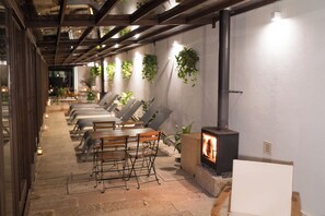 Fireplace - Masseria Rifisa AgriResort (Caprarica di Lecce)