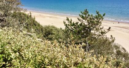 Prime location by the beach and New Forest 4 bedroom, 3 bathrooms