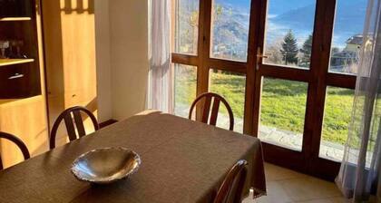 Independent villa with garden and great view