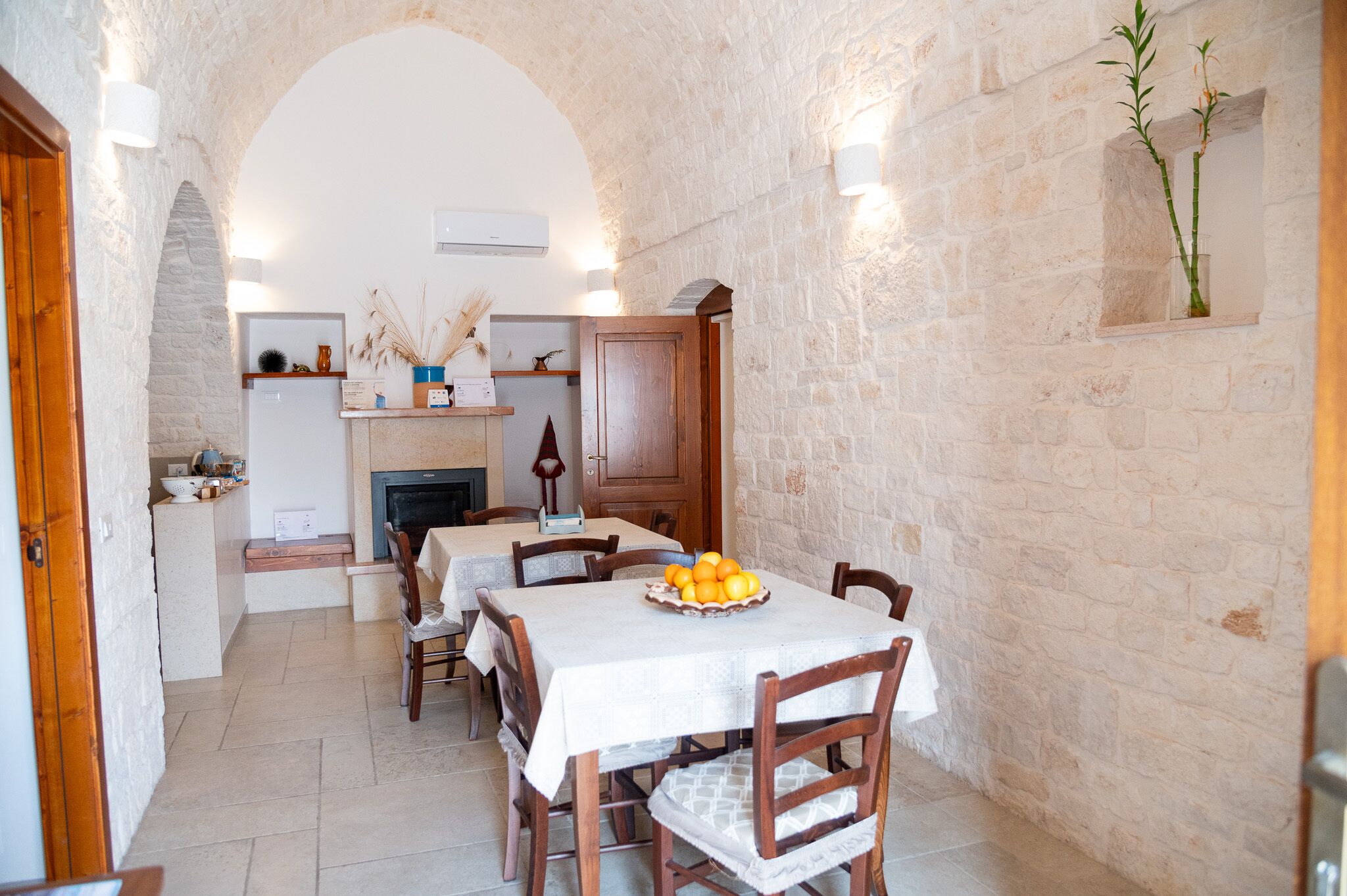 Photo - Pietra Rosa Apulian Home