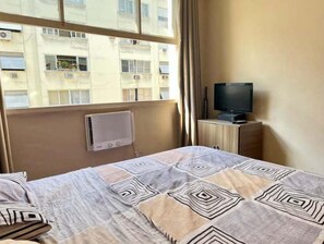1 Schlafzimmer, Bügeleisen/Bügelbrett, WLAN