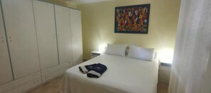 Iron/ironing board, free WiFi, bed sheets