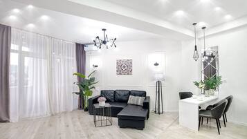 Apartment | Living area