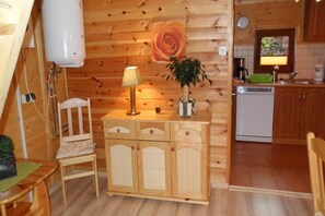 Refrigerador, microondas, parrilla de estufa y lavavajillas 
