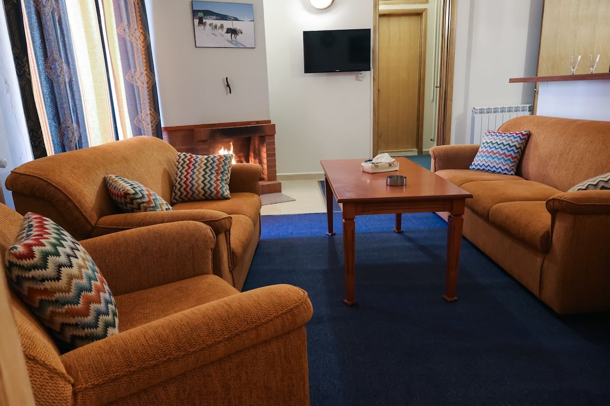 Grand Apartment | Living area