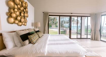 Ultra private Orchid Bay beachfront paradise -Weekly discounts