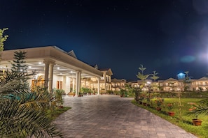 Exterior - ROYALE de' CASA RESORT KAZIRANGA (Bokakhat)