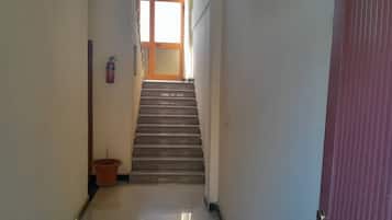 入口