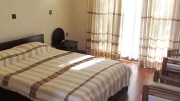 Desk, iron/ironing board, free WiFi