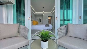 1 bedroom, iron/ironing board, travel cot, free WiFi - Harbor Sunrise: Ocean, Mountain & Marina View (Fajardo)