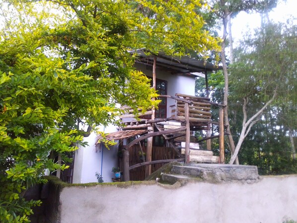 Front of property - GAME CHANGERS LODGE - SAFARI (Arusha)