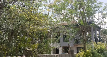 GAME CHANGERS LODGE - SAFARI