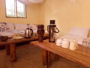 Free daily continental breakfast - GAME CHANGERS LODGE - SAFARI (Arusha)