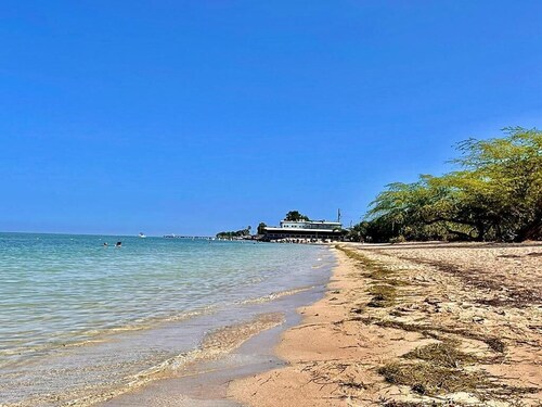 Relaxing View Villa: Steps from Beach & Pool