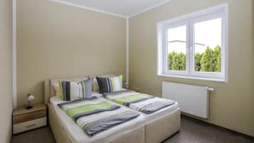 2 bedrooms, individually decorated, individually furnished, free WiFi