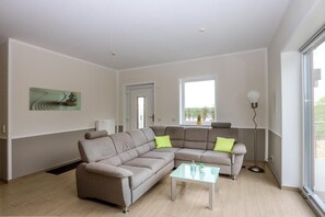 Condo | Living area