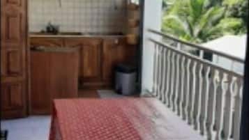 2 bedrooms, in-room safe, free WiFi, bed sheets