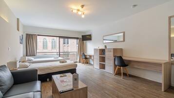 Zimmer, Mehrere Schlafzimmer | Wohnzimmer