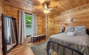 4 Schlafzimmer, Bügeleisen/Bügelbrett, kostenloses WLAN, Bettwäsche