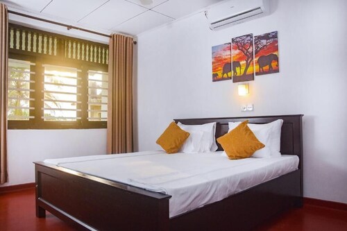 The Beach House Hikkaduwa