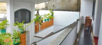 The Beach House Hikkaduwa