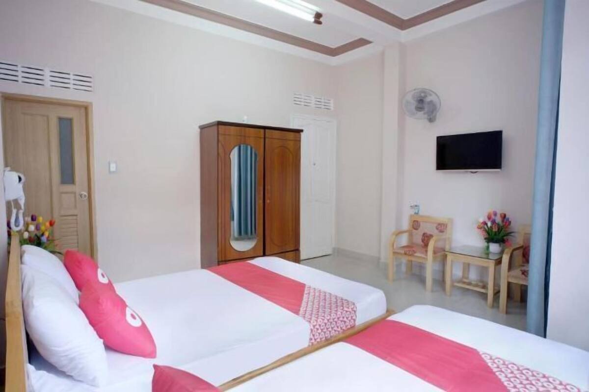 1 bedroom, desk, laptop workspace, free WiFi