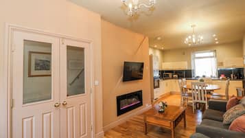 Cottage | Living area