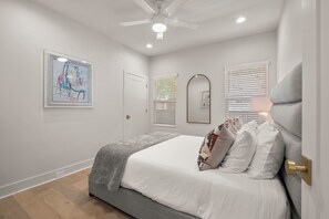 3 habitaciones, tabla de planchar con plancha y wifi gratis