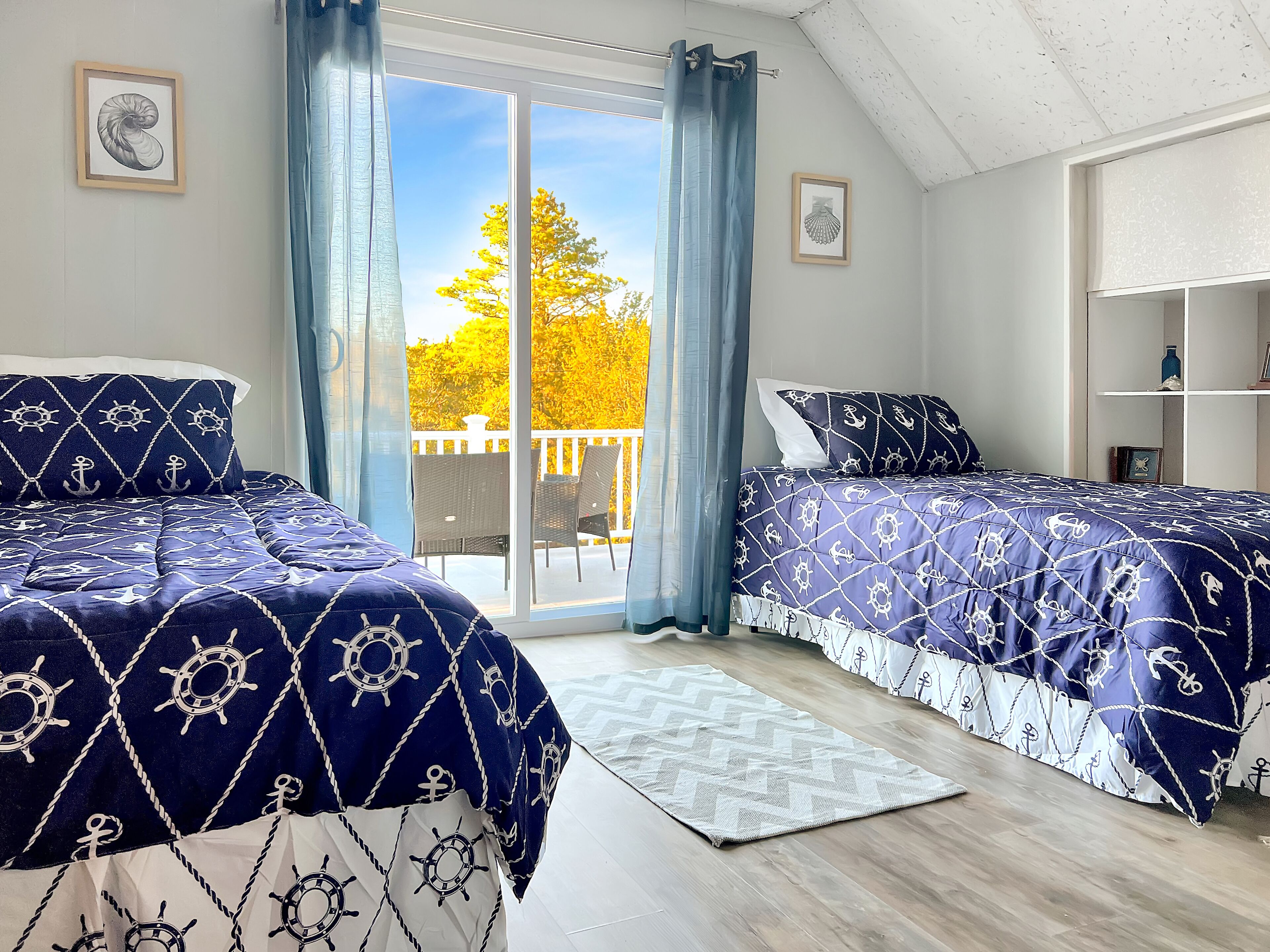 4 Schlafzimmer, Schreibtisch, Bügeleisen/Bügelbrett, WLAN