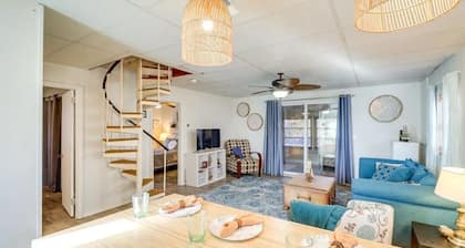 Captains Quarters Coastal Bliss in Broadkill Pet Friendly