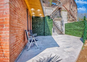 View from room - H&B apartments Botsvadze (Tbilisi)