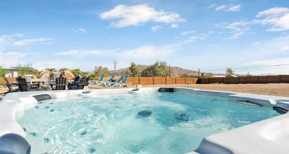 Discover Satellite House, a Stylish Oasis w/ Breathtaking Views in Joshua Tree!