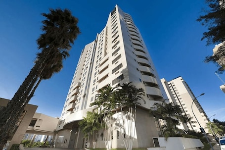 Exterior. Hotel Confort SuĂtes Flat Particular