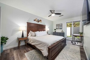 2 soveværelser, skrivebord, strygejern/strygebræt, Wi-Fi