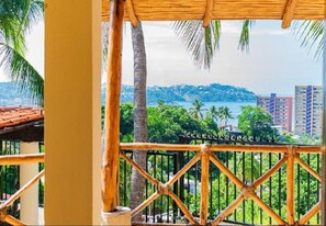 Property grounds - Residencia Regina (Manzanillo)