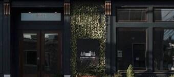 Brewery Park 2302 - Stylish Contemporary Suite