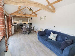 Cottage | Living area - The Cow Shed (Worcester)