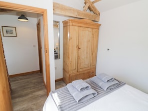 Cottage | Interior - The Cow Shed (Worcester)