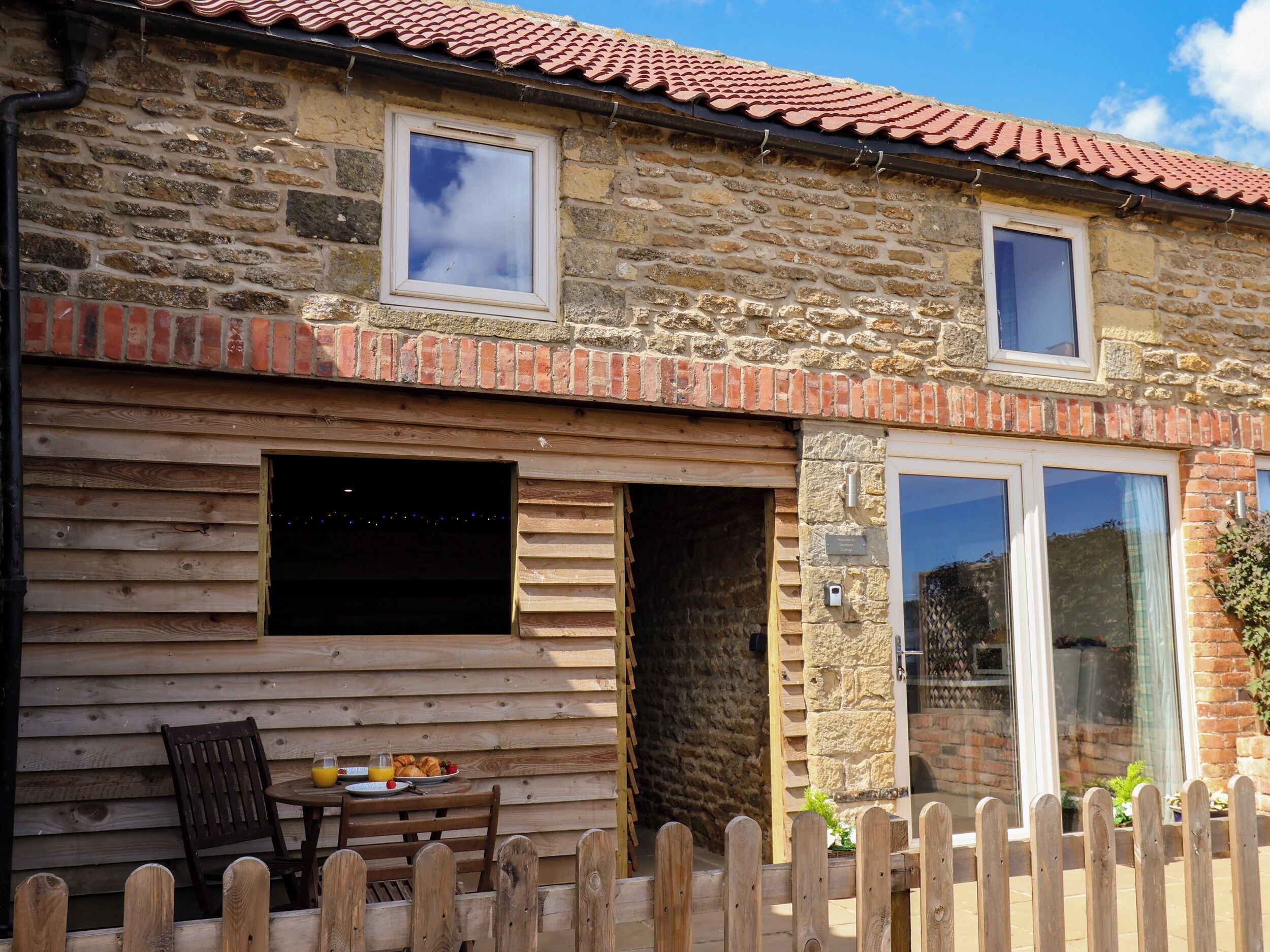 Cottage | Outdoor dining