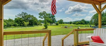 Peaceful Norfork Escape: Walk to White River!