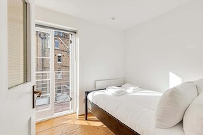1 bedroom, Internet